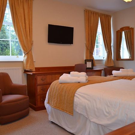 Отель The West Wing At Everleigh Manor Экстерьер фото